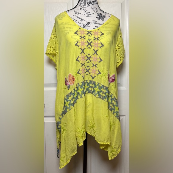 Johnny Was Tops - Johnny Was Yellow Embroidered Tunic